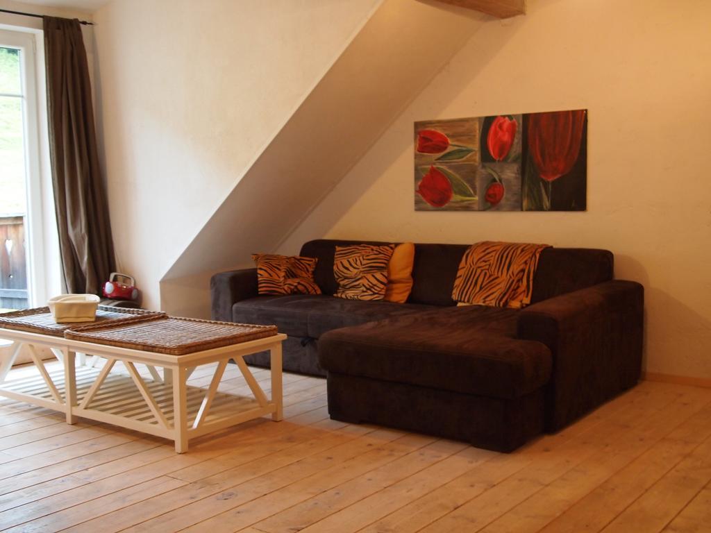 Landhof Schober Appartementen Weissbriach Pokoj fotografie